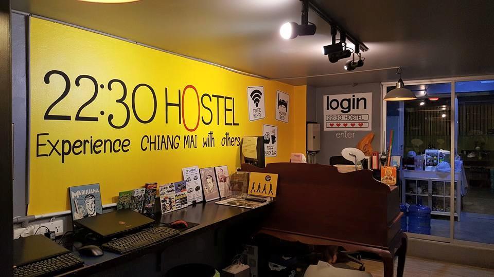 2230 Hostel Chiang Mai Exterior photo