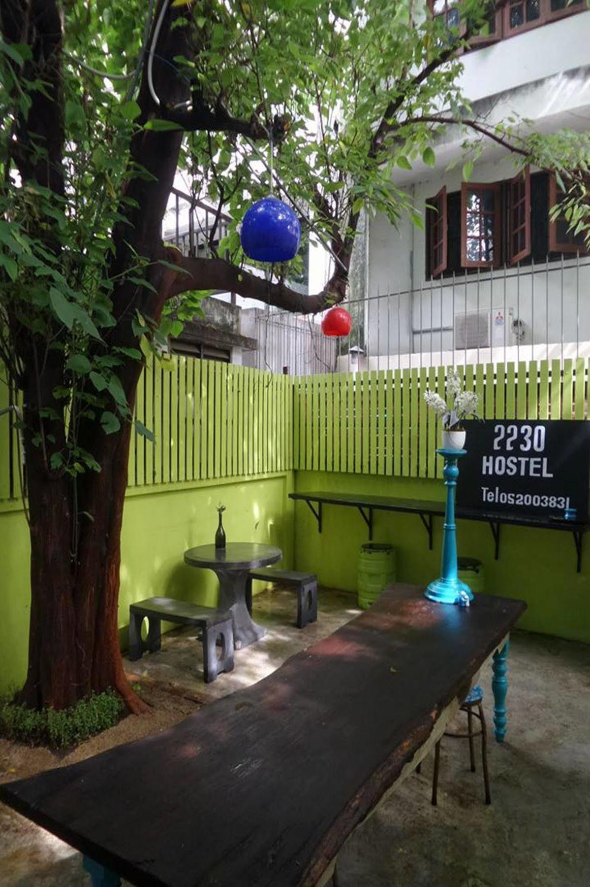 2230 Hostel Chiang Mai Exterior photo